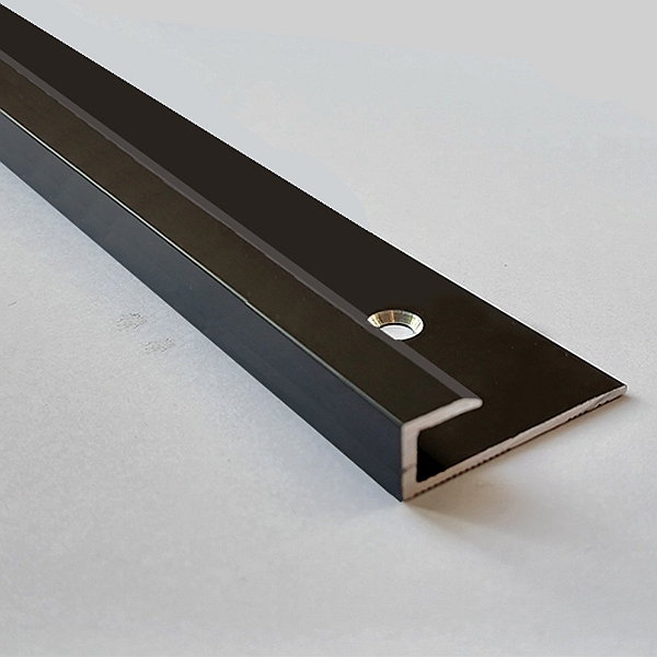 Bagheta capat perforata pentru SPC, din aluminiu vopsit electrostatic, A=5 mm, 2.7 m