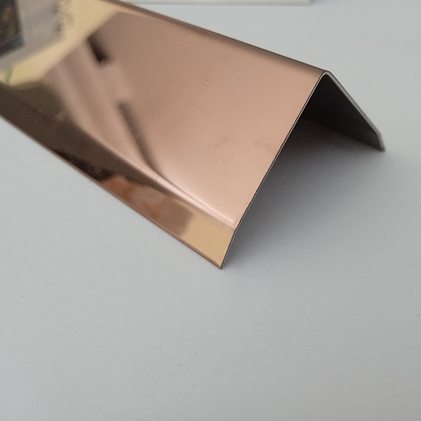 Cornier inox cu laturi tesite, 30x30 mm, finisaj cupru oglinda