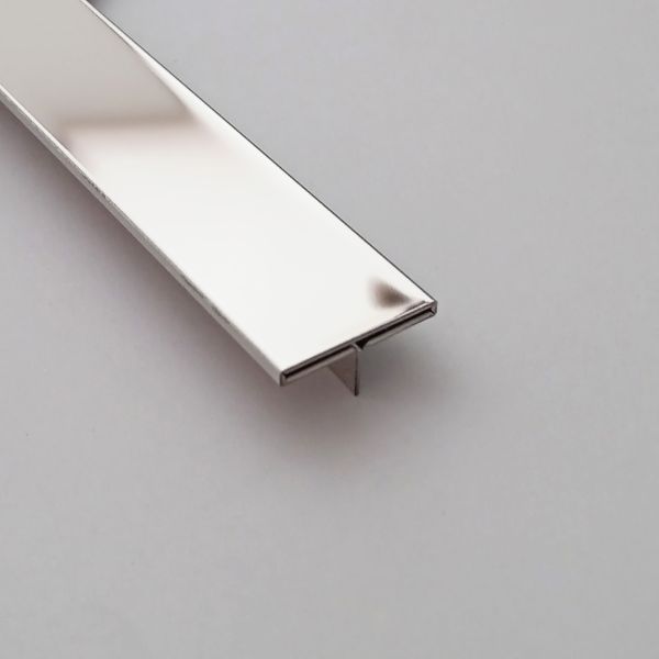 Bagheta despartitoare T, din inox, 15x5mm, finisaj inox oglinda