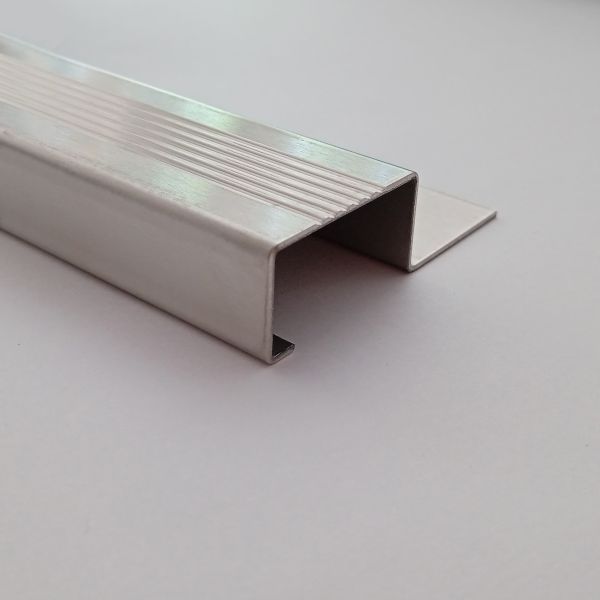 Protectie din inox pentru trepte ceramice, 12x24mm, 2,44m, inox periat fin